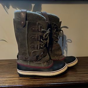 Sorel Joan of Arctic winter boot